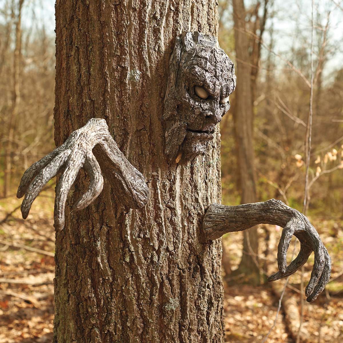Spooky Tree Face and Arms Set - Awesome Stuff to Buy