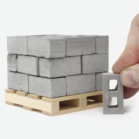 Mini Cinder Block Pallet